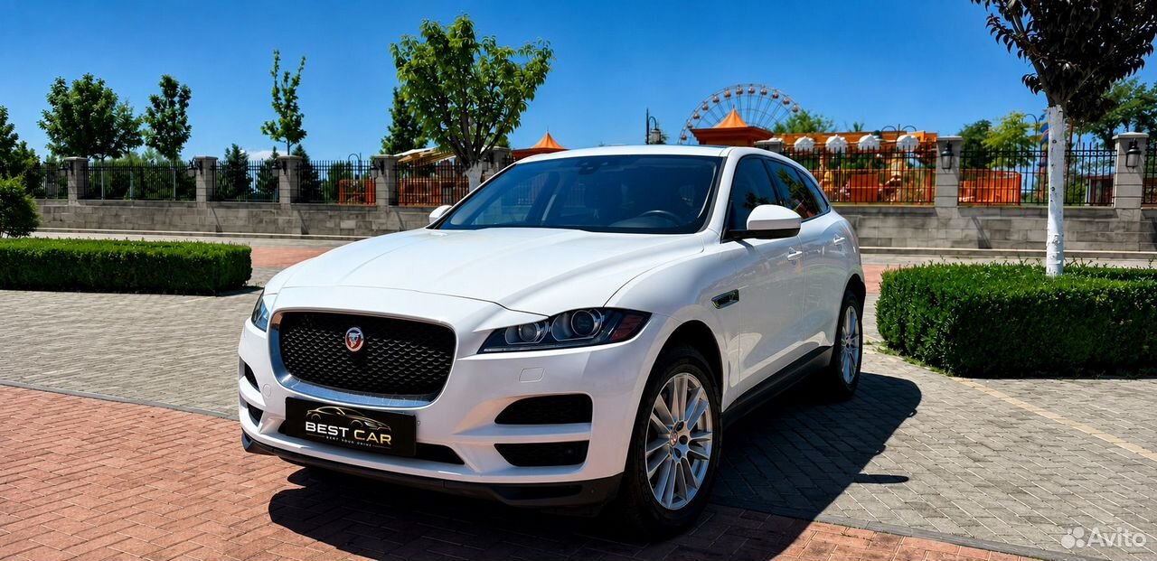 Jaguar F-Pace